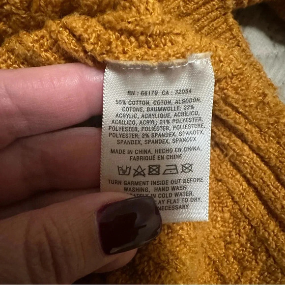 Anthropologie SPARROW‎ Cable Print Mustard Yellow Tunic Sweater. Size Medium. - Picture 9 of 11